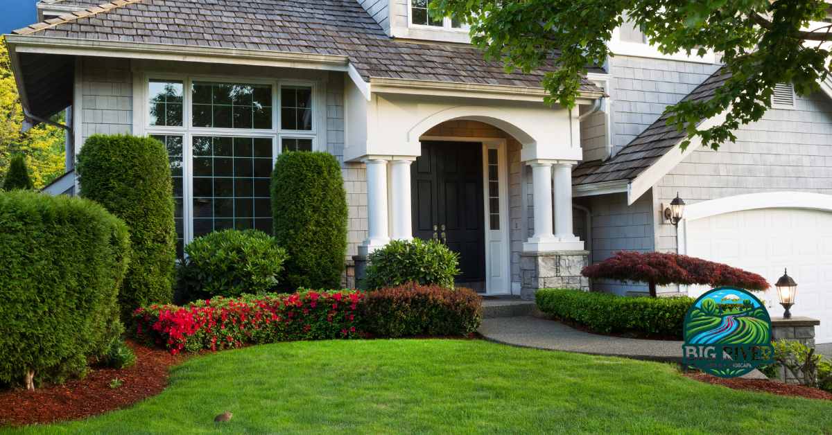 Top 10 Landscaping Tips to Speed Up Your Home Sale